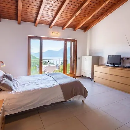 Sereni - 115 Nyaraló *